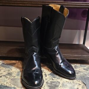 Justin Boots Men's Classic Black Cowboy Boots